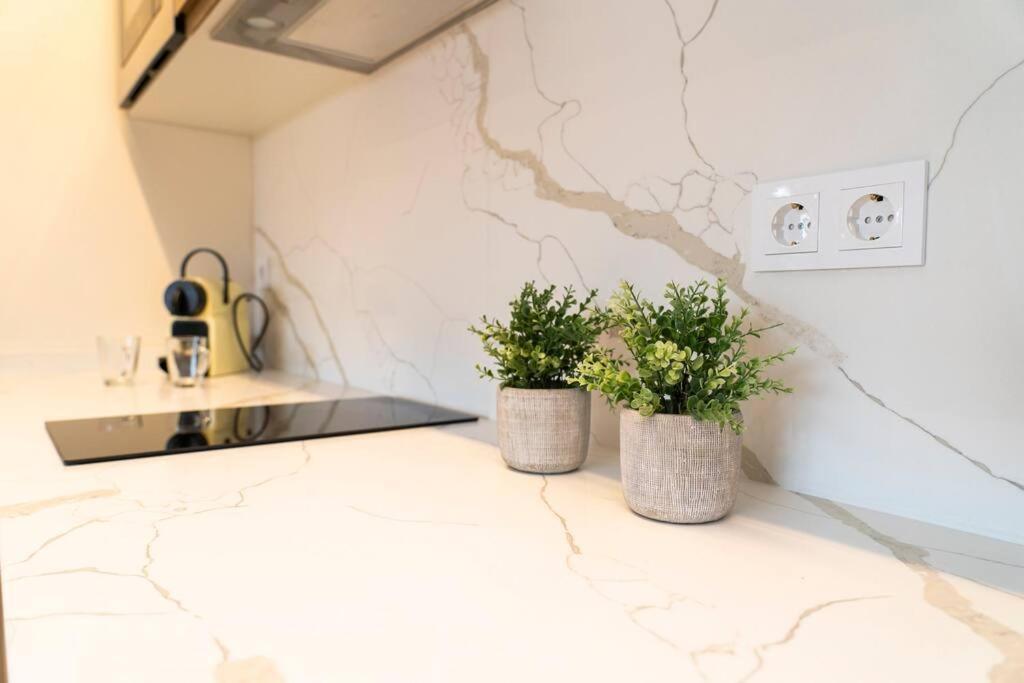 Апартаменти Ocean View Loft Ла-Віла-Джойоза Екстер'єр фото